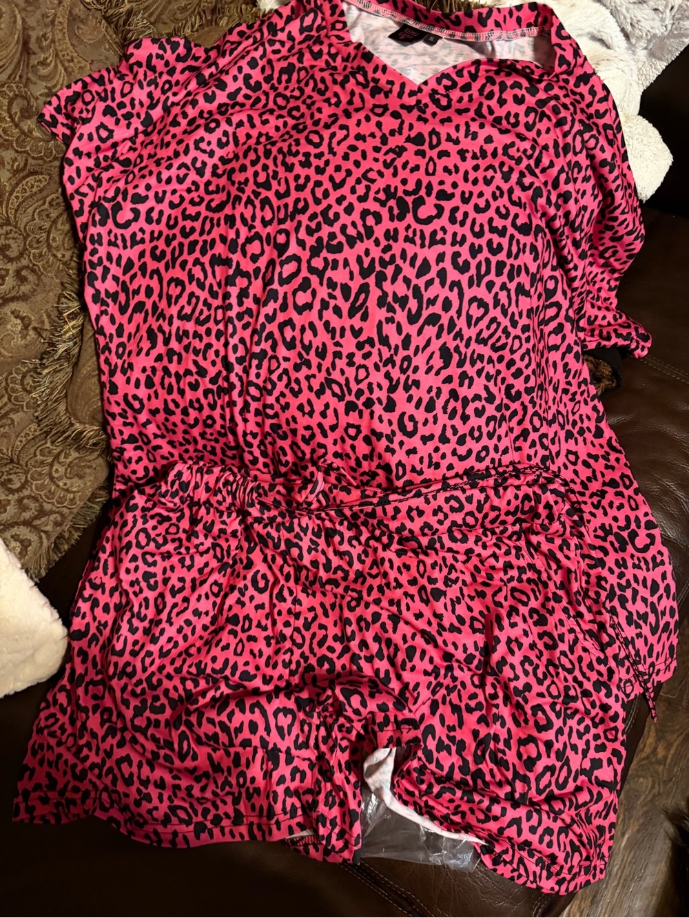 Hot Pink Leopard 2 pc set size xl